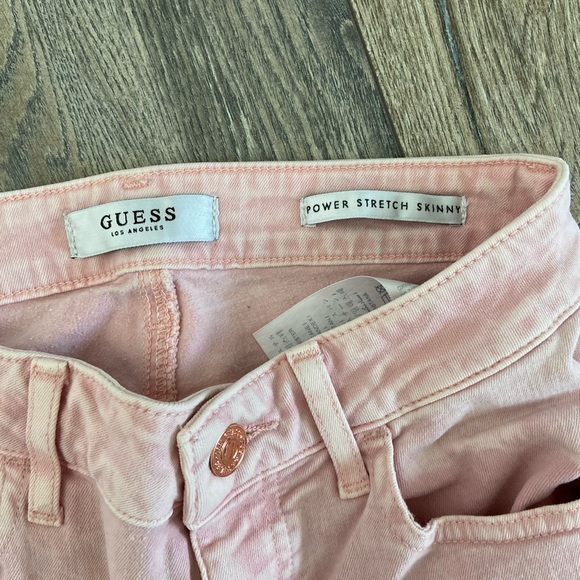 Pink Acid Wash Guess Jean - Picture 2 of 5